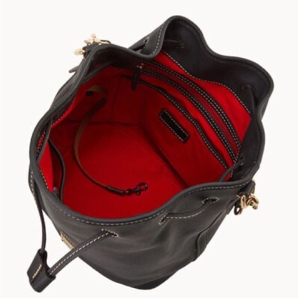 Women’s Dooney and Bourke Bucket bag NWT - Picture 3 of 6
